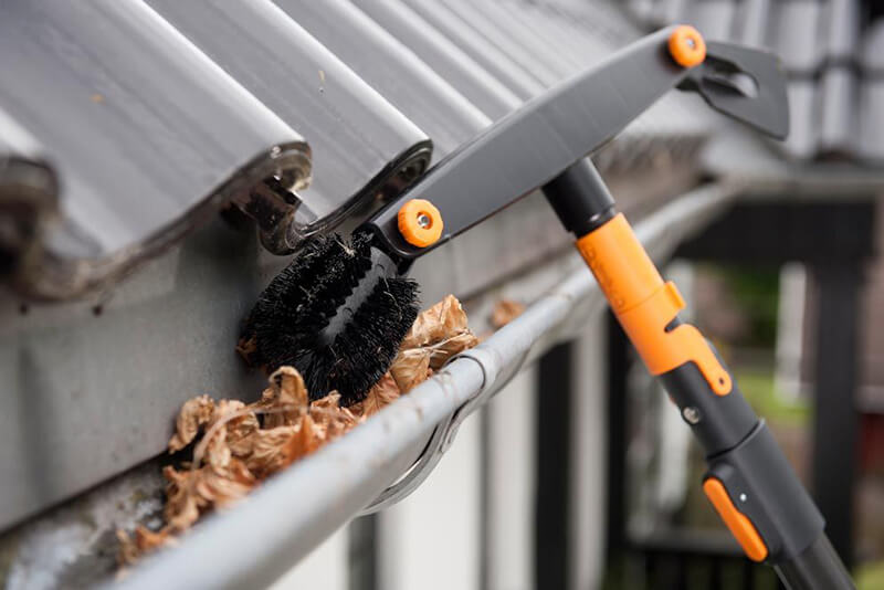 Ümraniye Çatı Oluk Ot Temizliği